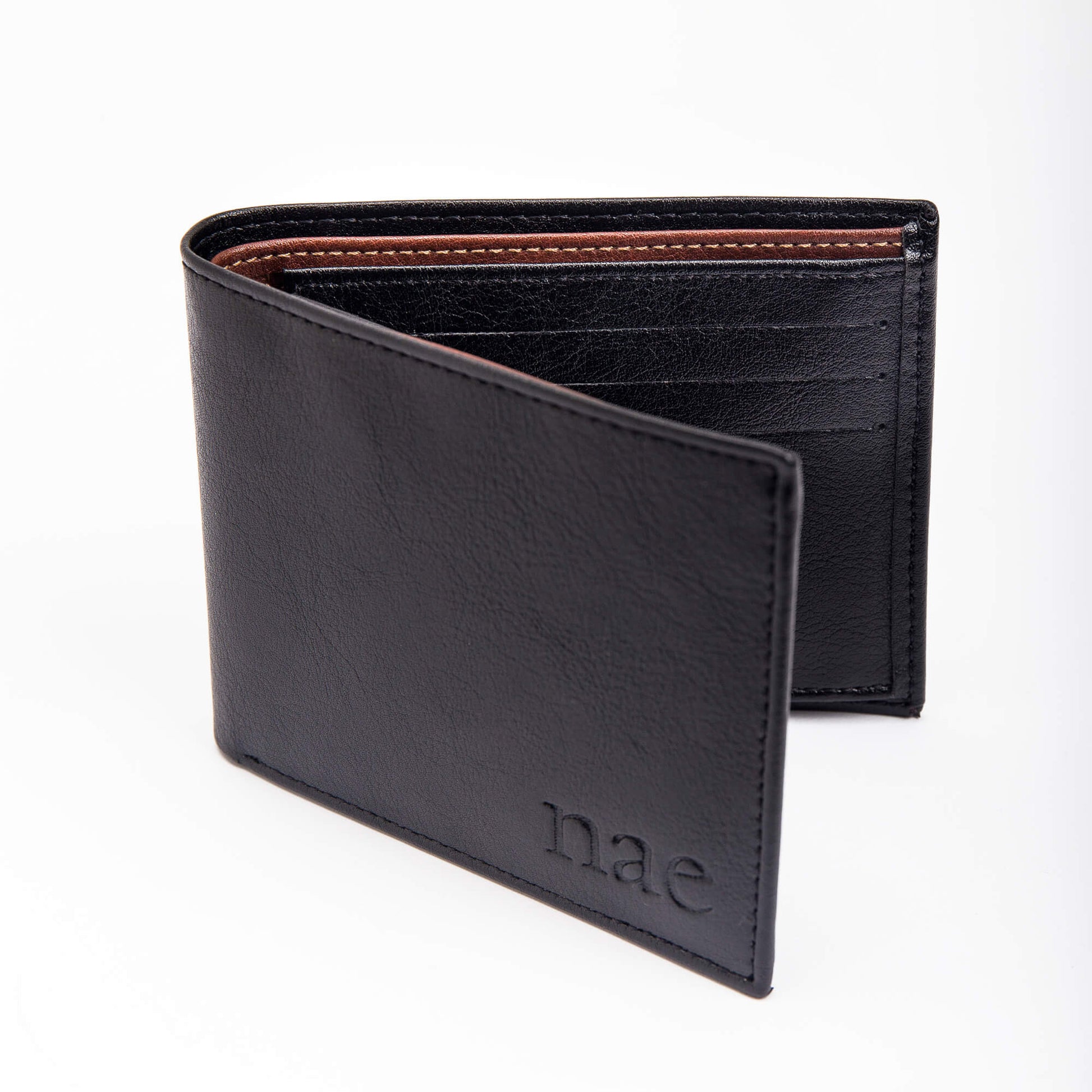 Moscow Black vegan trifold wallet